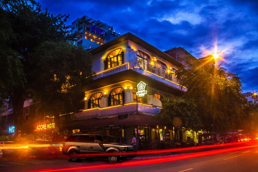Adore Riverside Hotel Phnom Penh Ngoại thất bức ảnh